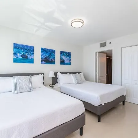 Stunning 2Br With Ocean View At Brickell, Free Parking Apartment
